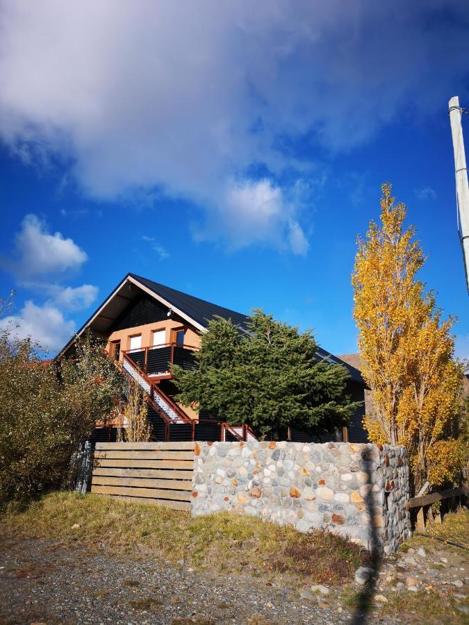 Campo Base Aparts El Chalten Eksteriør bilde